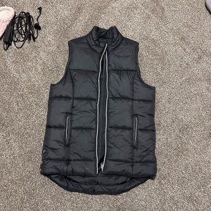 Zenana Outfitters Black Quilted Vest